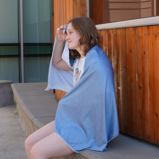 Cooling Shawl - Curly Wave (70 x 30) banner